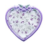 Image of quheart01.jpg